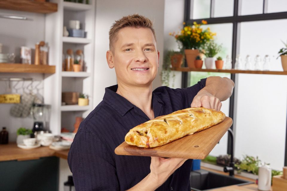 Готовим пиццу-рулет «Стромболи»: вкусный рецепт с простыми ингредиентами