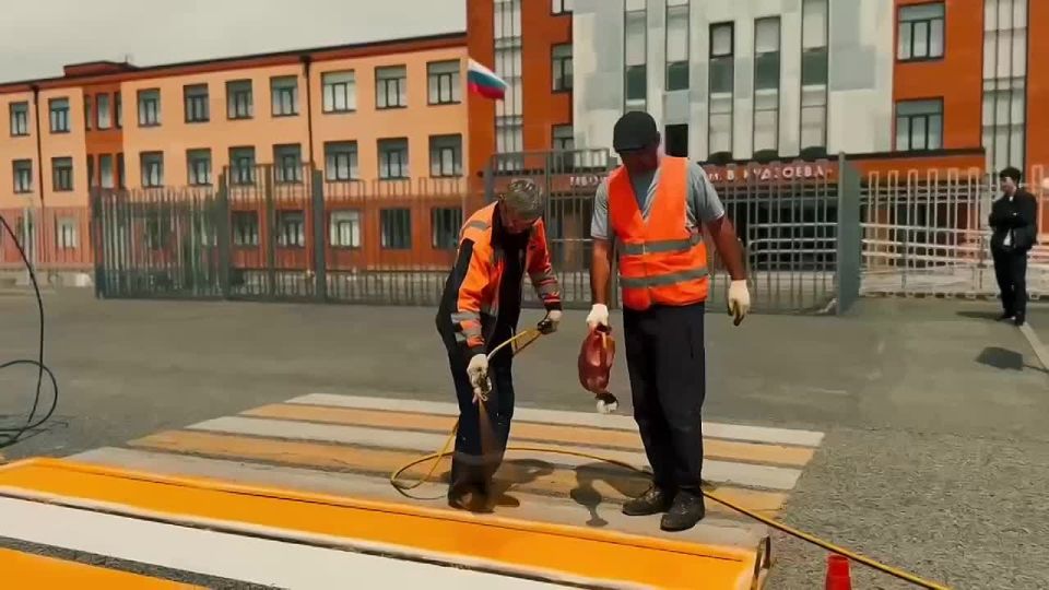      :
