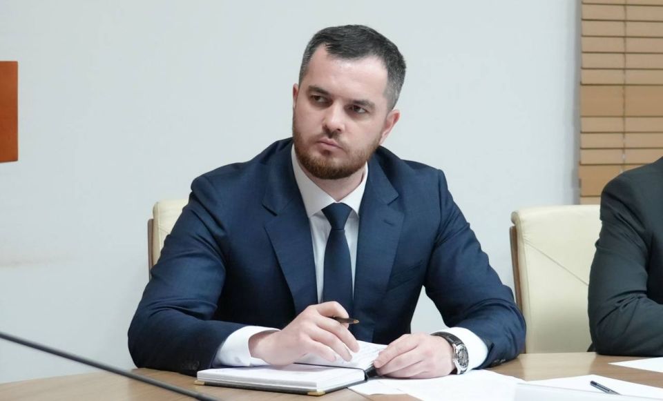 Сергей Меняйло провел совещание по переселению граждан из аварийного жилья и оползневых зон