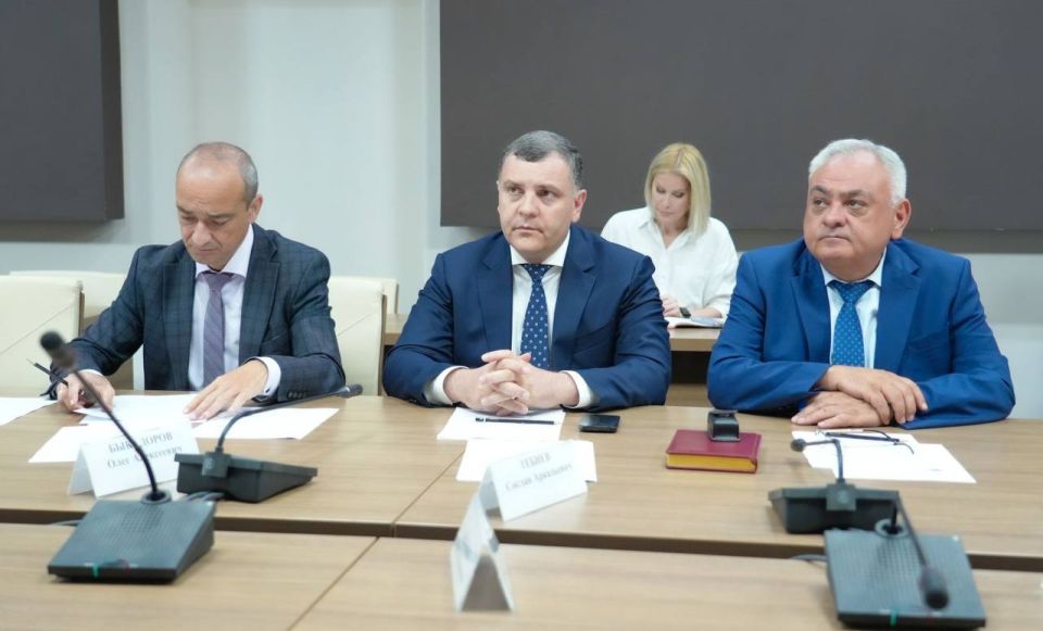 Борис Джанаев провел заседание Комиссии по противодействию незаконному обороту промышленной продукции