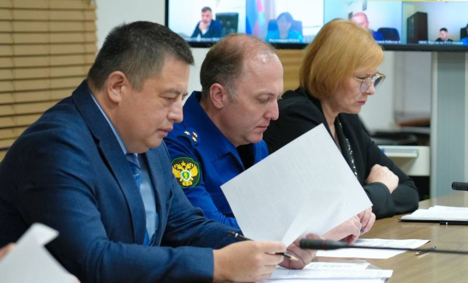 Борис Джанаев провел заседание Комиссии по противодействию незаконному обороту промышленной продукции
