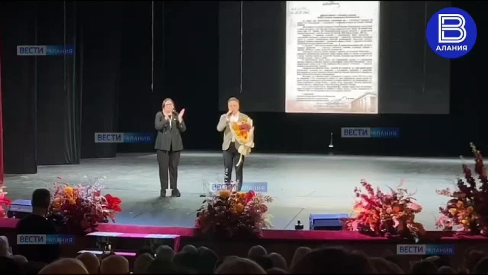         ,      ,   -   