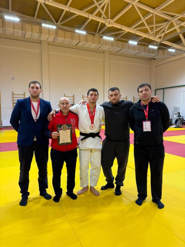 Георгий Елбакиев и Алан Хубецов стали бронзовыми призерами чемпионата России по дзюдо