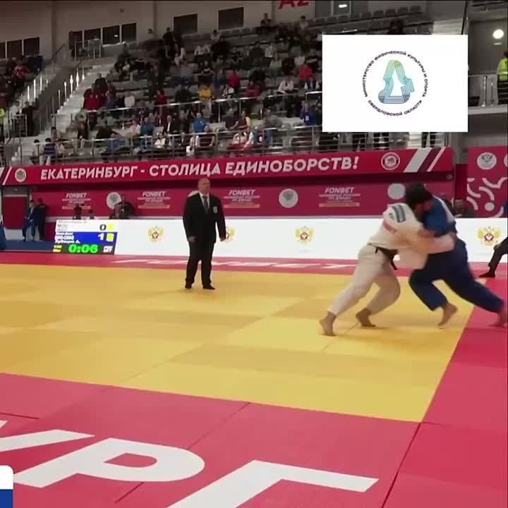 Алан Хубецов контрит Давида Манташяна в четвертьфинале!