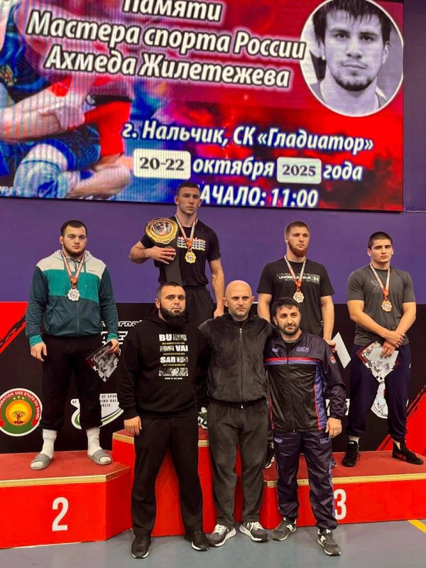  ,  20  22 ,          21       