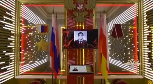 13 лет назад, 23 октября в 2012 году, полицейский Заур Джибилов ценой своей жизни предотвратил теракт