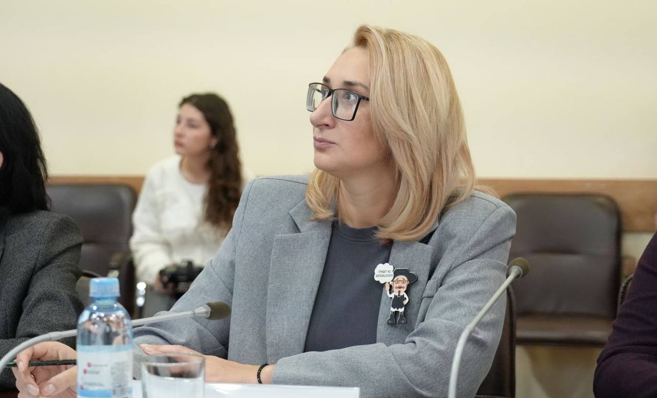 Глава РСО – Алания Сергей Меняйло принял участие в Республиканском совещании педагогических работников Глава РСО – Алания Сергей Меняйло принял участие в Республиканском совещании педагогических работников