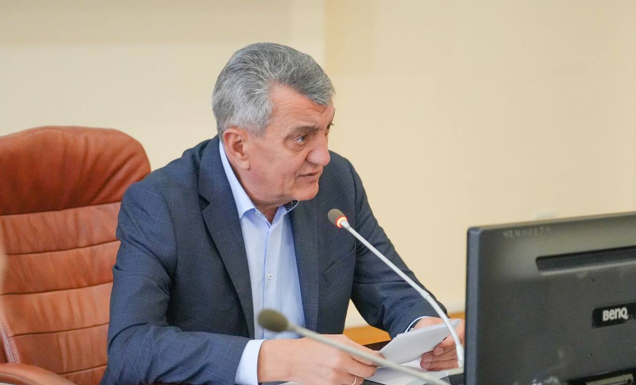 Глава РСО – Алания Сергей Меняйло принял участие в Республиканском совещании педагогических работников Глава РСО – Алания Сергей Меняйло принял участие в Республиканском совещании педагогических работников