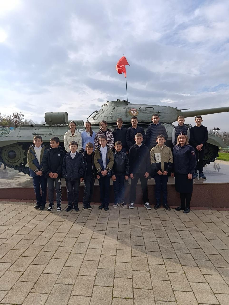 В рамках Всероссийской акции «Сообщи, где торгуют смертью» сотрудники ОМВД России по Ирафскому району проводят комплекс мероприятий, направленных на профилактику правонарушений и предупреждение наркозависимости среди...