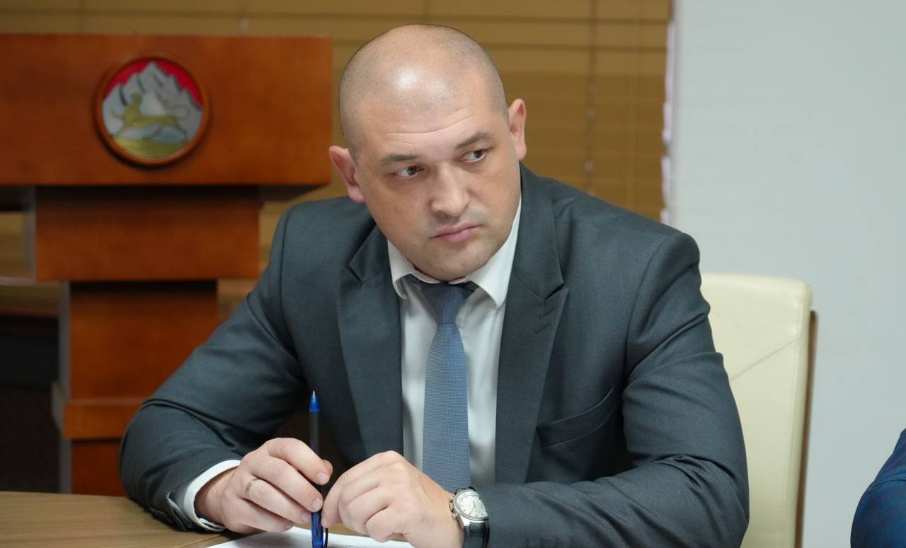 Председатель Правительства РСО – Алания Борис Джанаев принял участие в совещании по вопросам развития всесезонного туристско-рекреационного комплекса «Мамисон» Председатель Правительства РСО – Алания Борис Джанаев принял участие в совещании по вопросам развития всесезонного туристско-рекреационного комплекса «Мамисон»