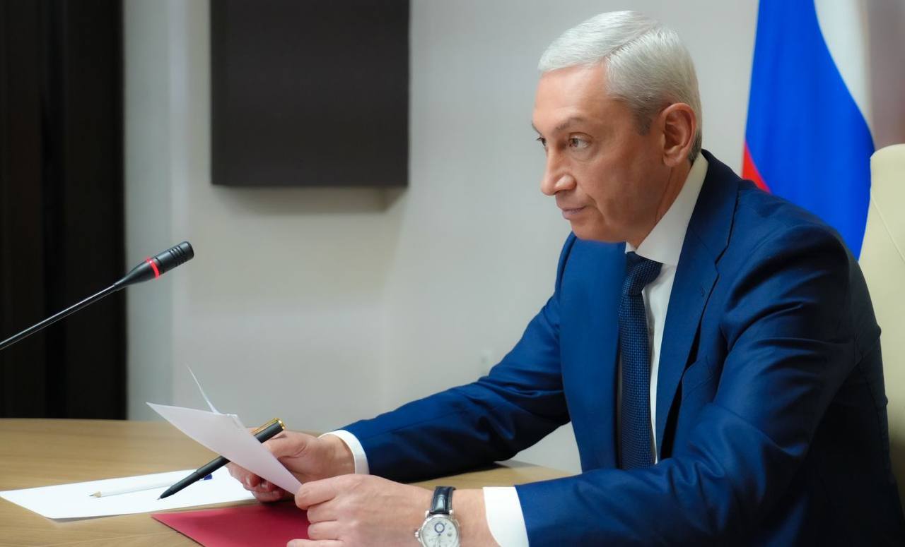 Решение организационных вопросов, связанных с участием Северной Осетии в предстоящем Кавказском инвестиционном форуме (КИФ), обсудили на совещании, которое провел Председатель Правительства РСО – Алания Борис Джанаев Решение организационных вопросов, связанных с участием Северной Осетии в предстоящем Кавказском инвестиционном форуме (КИФ), обсудили на совещании, которое провел Председатель Правительства РСО – Алания Борис Джанаев