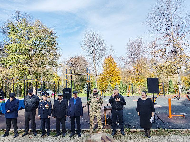 ИЗ СВЕЖЕГО НОМЕРА. Зарядка на Сапицкой Мероприятие, посвященное Дню памяти воинов-чекистов, прошло 24 октября