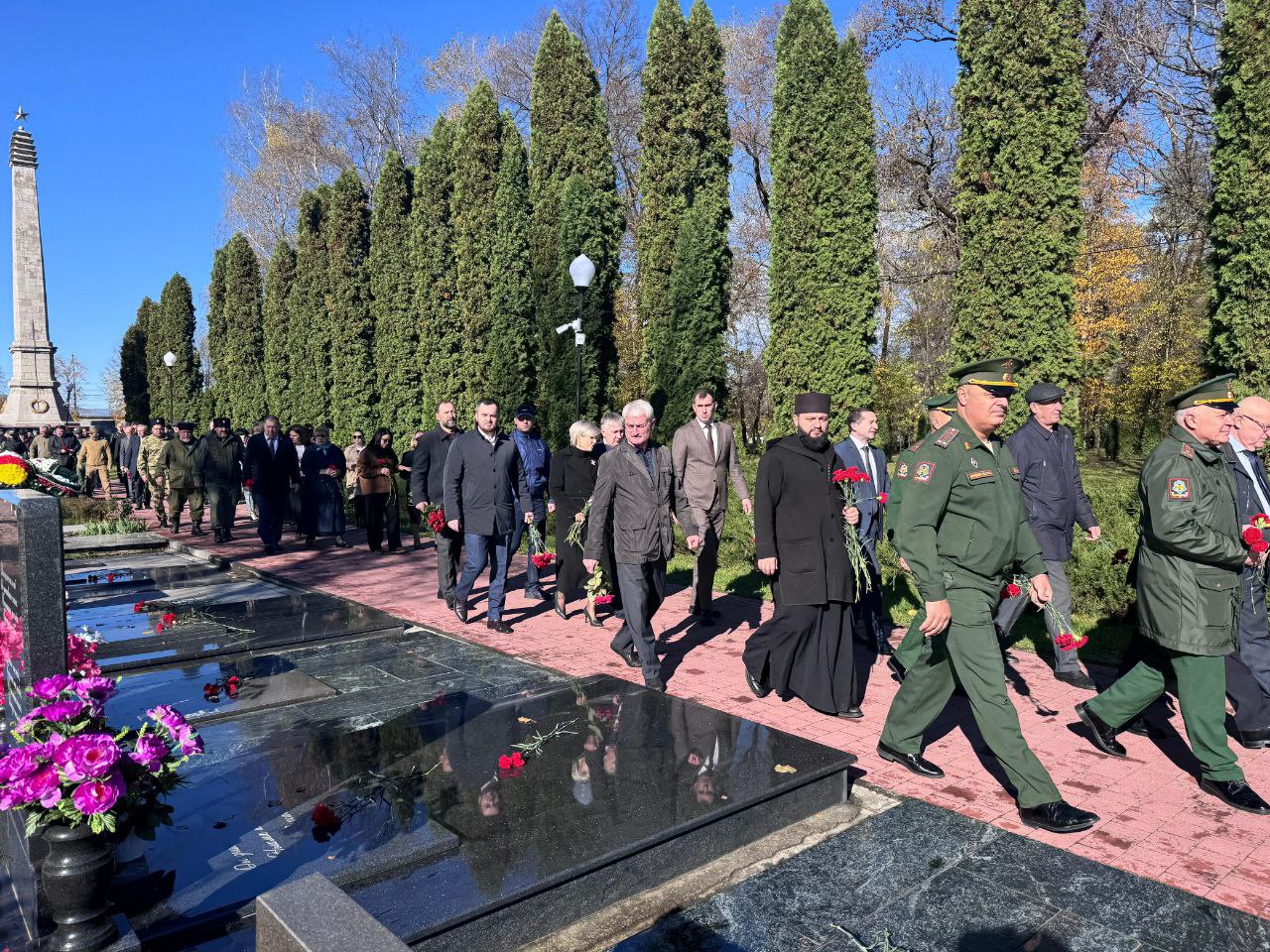 Сегодня исполняется 33 года со дня трагических событий 1992 года Сегодня исполняется 33 года со дня трагических событий 1992 года