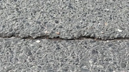 Вячеслав Мильдзихов: Рад сообщить, что автопарк «Спецэкосервиса» пополнился новым современным оборудованием - битумным заливщиком швов