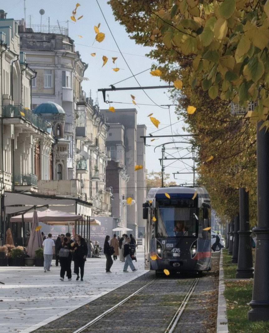 «Уж небо осенью дышало...» «Уж небо осенью дышало...»