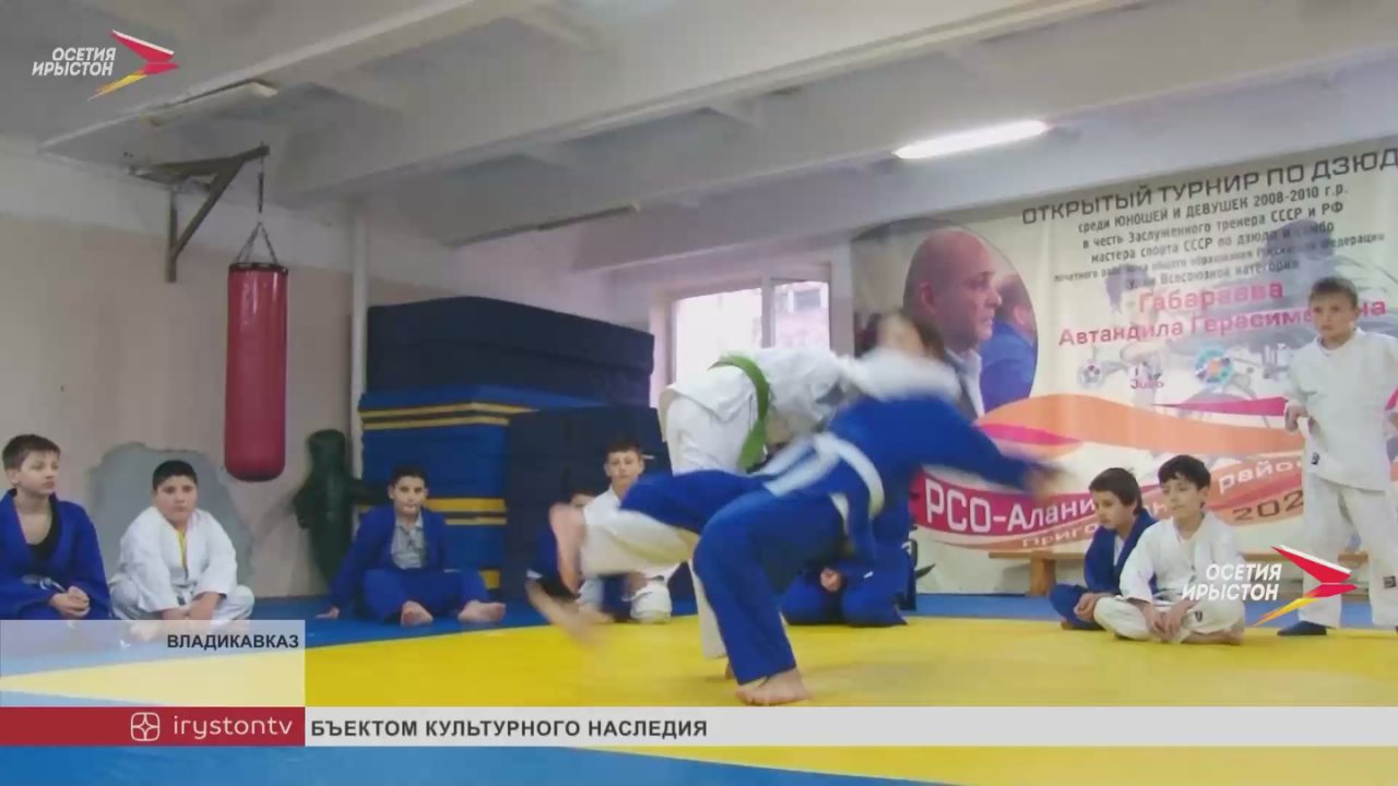 Грамотный наставник это не просто тренер, а мудрый лидер, от которого во многом зависит не только спортивный успех, но и здоровье и эмоциональное состояние спортсмена