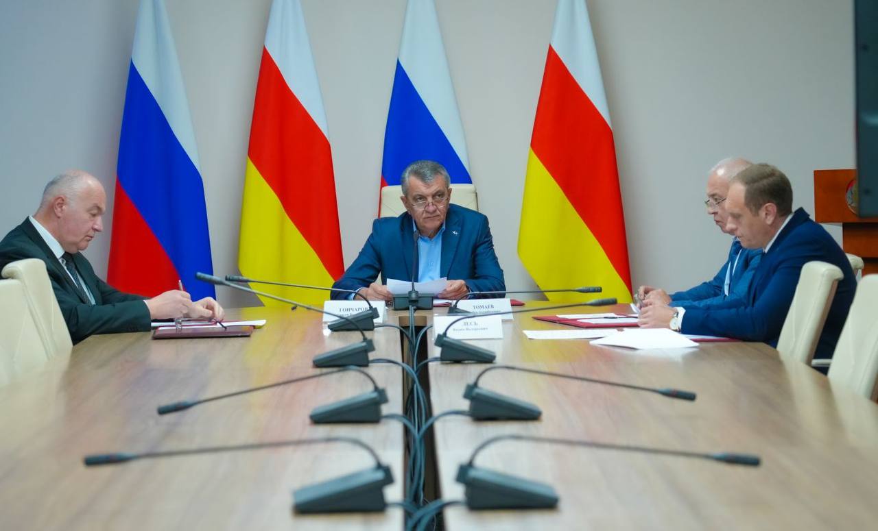 Глава РСО – Алания Сергей Меняйло провел совместное заседание Антитеррористической комиссии (АТК) и Оперативного штаба Глава РСО – Алания Сергей Меняйло провел совместное заседание Антитеррористической комиссии (АТК) и Оперативного штаба