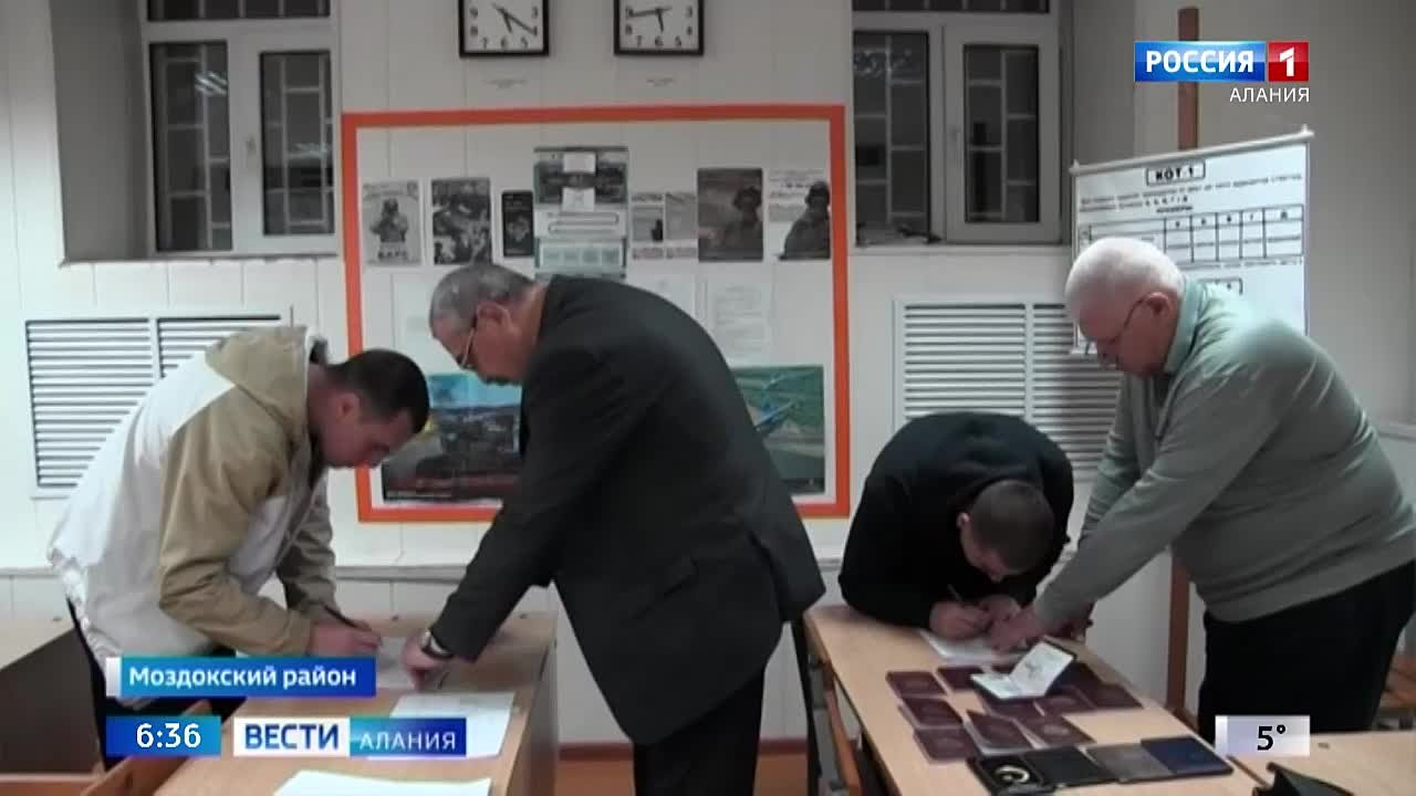 100 новобранцев Моздокского района отправятся на службу в ВС РФ в рамках осеннего призыва