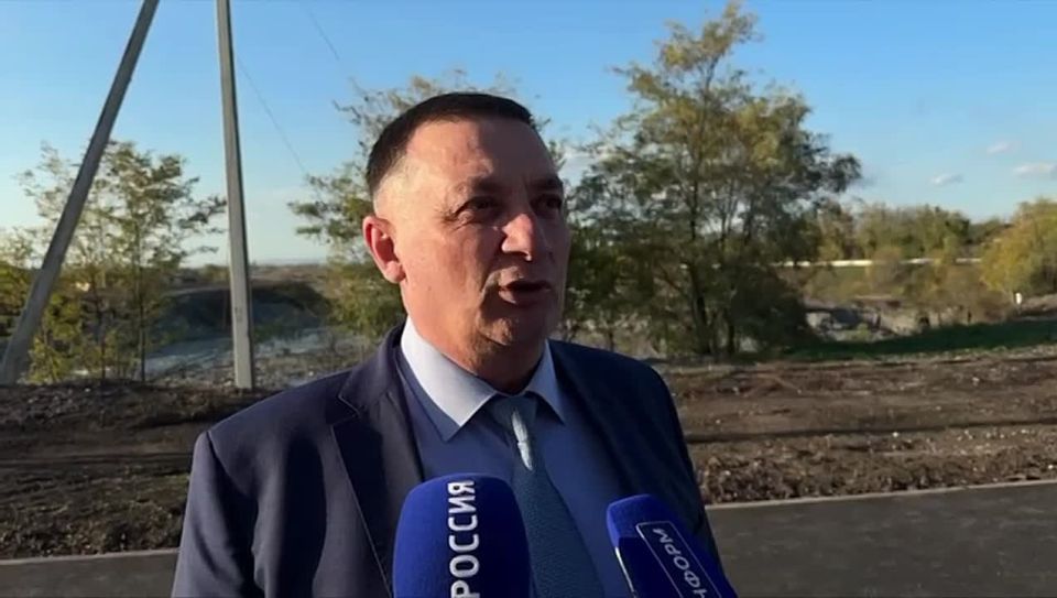 Габариты проезжей части нового моста сбавляют 11,5 м - Тариэль Солиев