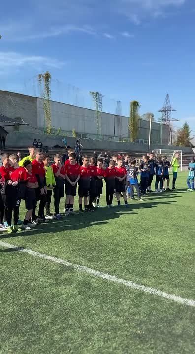 Во Владикавказе на стадионе Академии спорта имени Виктора Коняева завершился муниципальный этап соревнований по футболу на «Кубок главы АМС г. Владикавказа» среди детских команд