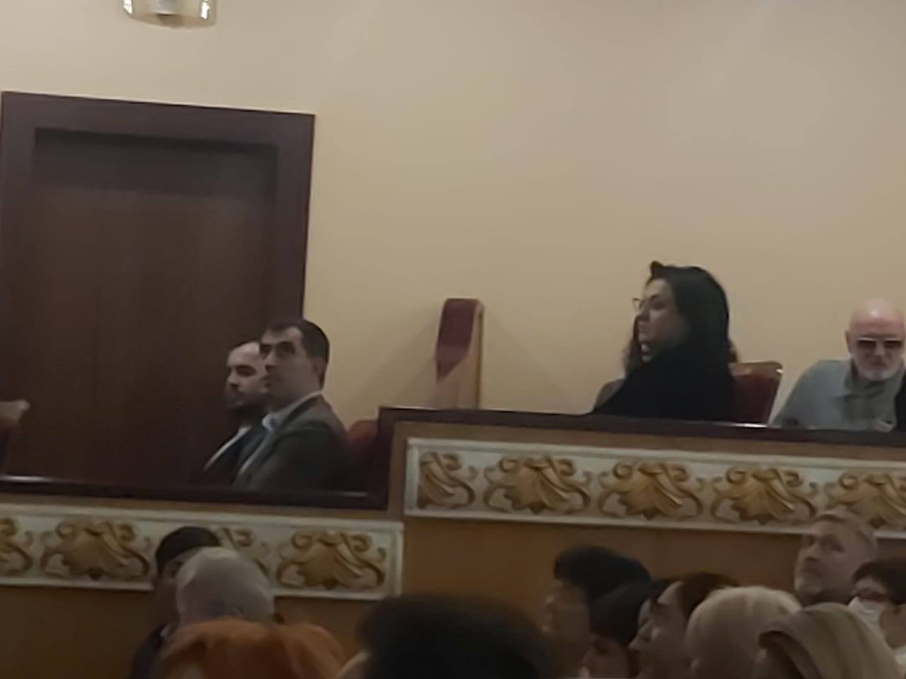 В Академическом  русском  театре  им.Е.Вахтангова  начался юбилейный вечер, посвященный юбилею художественного  руководителя театра, Народного артиста РФ Владимира  Уварова В Академическом  русском  театре  им.Е.Вахтангова  начался юбилейный вечер, посвященный юбилею художественного  руководителя театра, Народного артиста РФ Владимира  Уварова