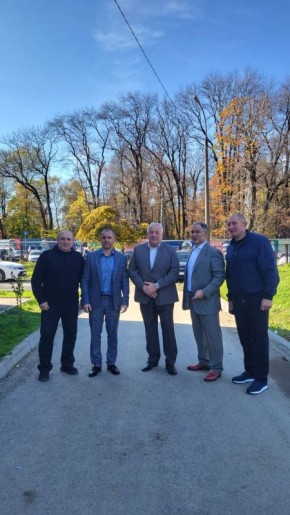      -           - ,     . .    ...