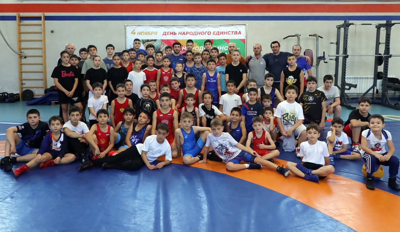 В школе олимпийского резерва имени Сослана Андиева прошли спортивные соревнования