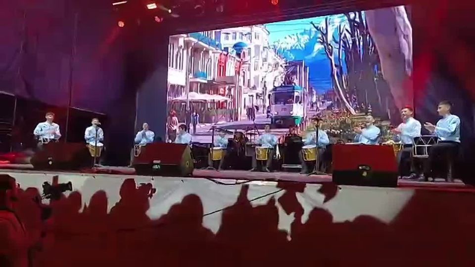 Коллективы из Северной Осетии приняли участие в праздновании Дня народного единства в Пятигорске