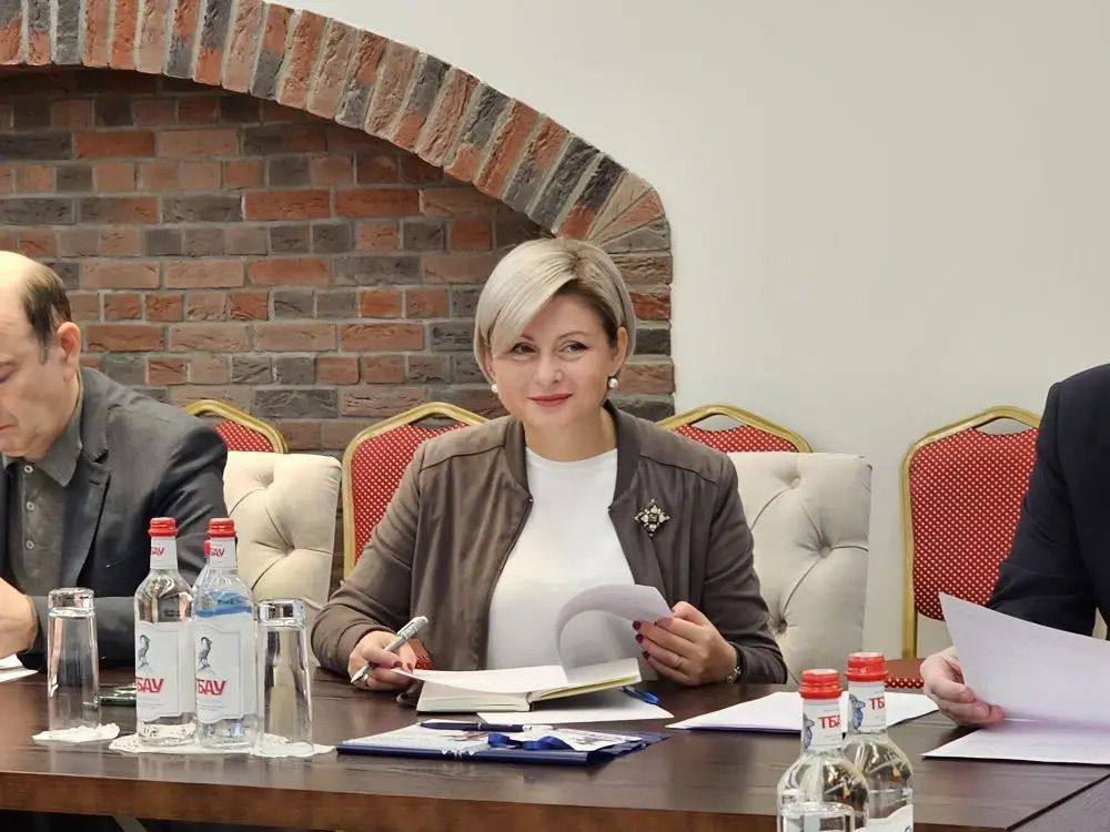 Сегодня принял участие в заседании оргкомитета по подготовке и проведению XIV Международных Свято-Георгиевских чтений «Православие, Этнос, Культура», которое проходило под председательством архиепископа Владикавказского и... Сегодня принял участие в заседании оргкомитета по подготовке и проведению XIV Международных Свято-Георгиевских чтений «Православие, Этнос, Культура», которое проходило под председательством архиепископа Владикавказского и...