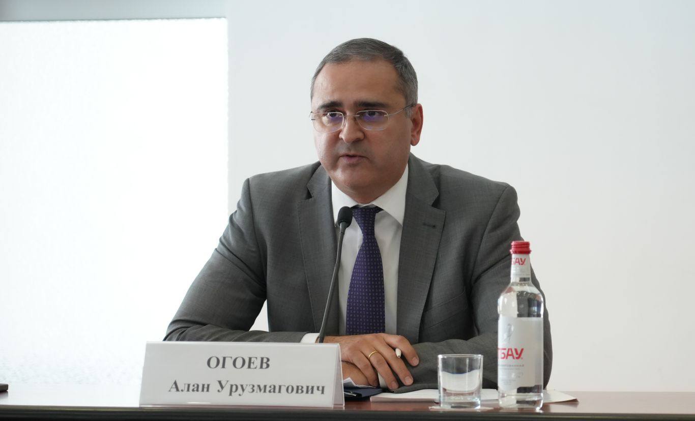 Во Владикавказе состоялся межрелигиозный молодежный форум «Межконфессиональные ценности» с участием студентов вузов Северной Осетии Во Владикавказе состоялся межрелигиозный молодежный форум «Межконфессиональные ценности» с участием студентов вузов Северной Осетии