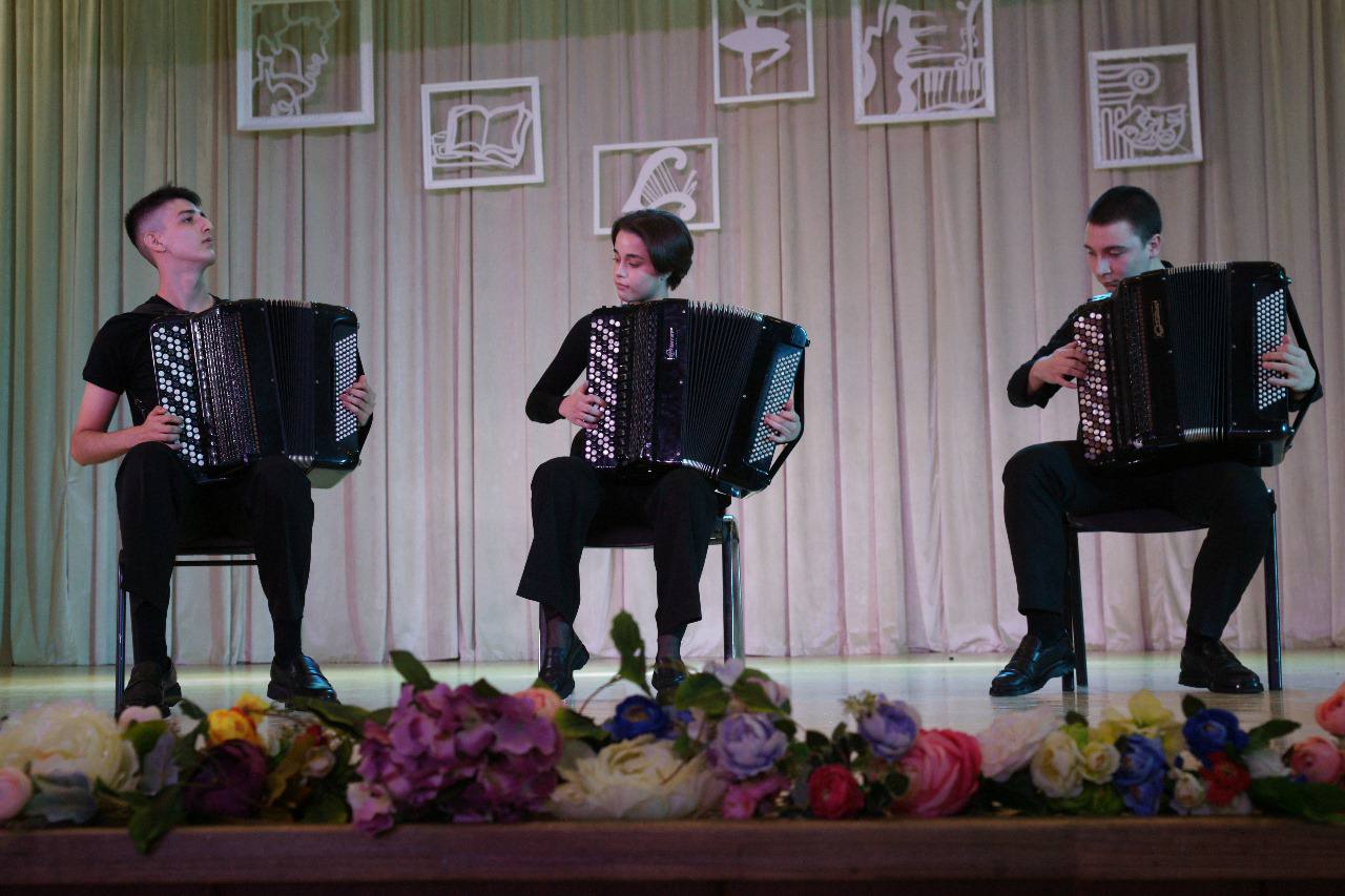 Фестиваль детского творчества «Диалог культур»: искусство объединяет регионы Фестиваль детского творчества «Диалог культур»: искусство объединяет регионы