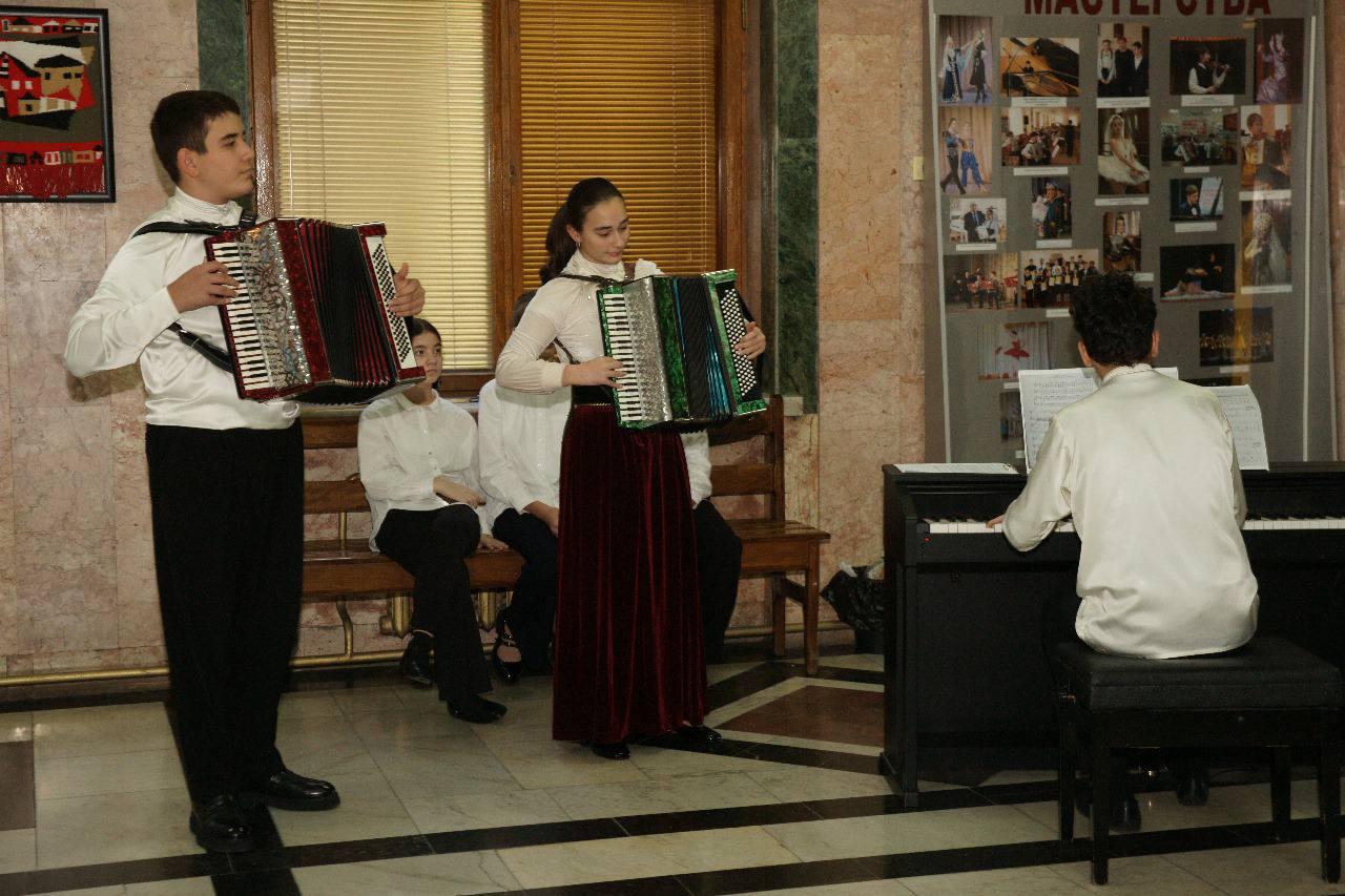 Фестиваль детского творчества «Диалог культур»: искусство объединяет регионы Фестиваль детского творчества «Диалог культур»: искусство объединяет регионы