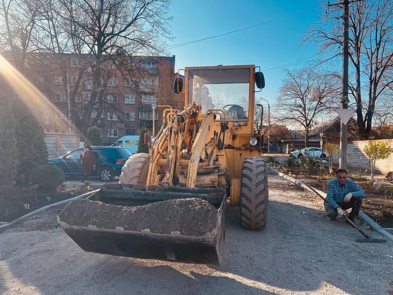 Впервые за 35 лет во Владикавказе капитально ремонтируют ул. Стаханова на участке от Иристонской до Николаева Впервые за 35 лет во Владикавказе капитально ремонтируют ул. Стаханова на участке от Иристонской до Николаева