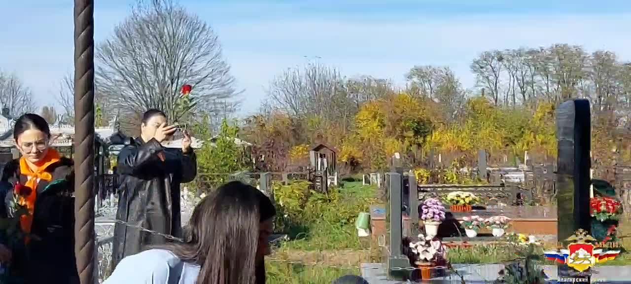 В преддверии Дня памяти сотрудников органов внутренних дел, погибших при исполнении служебного долга в Алагирском районе Северной Осетии прошли памятные мероприятия