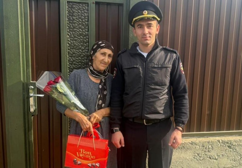 В Северной Осетии накануне Дня памяти погибших при исполнении служебных обязанностей сотрудников полицейские Отдела МВД России по Моздокскому району посетили родственников погибших коллег В Северной Осетии накануне Дня памяти погибших при исполнении служебных обязанностей сотрудников полицейские Отдела МВД России по Моздокскому району посетили родственников погибших коллег