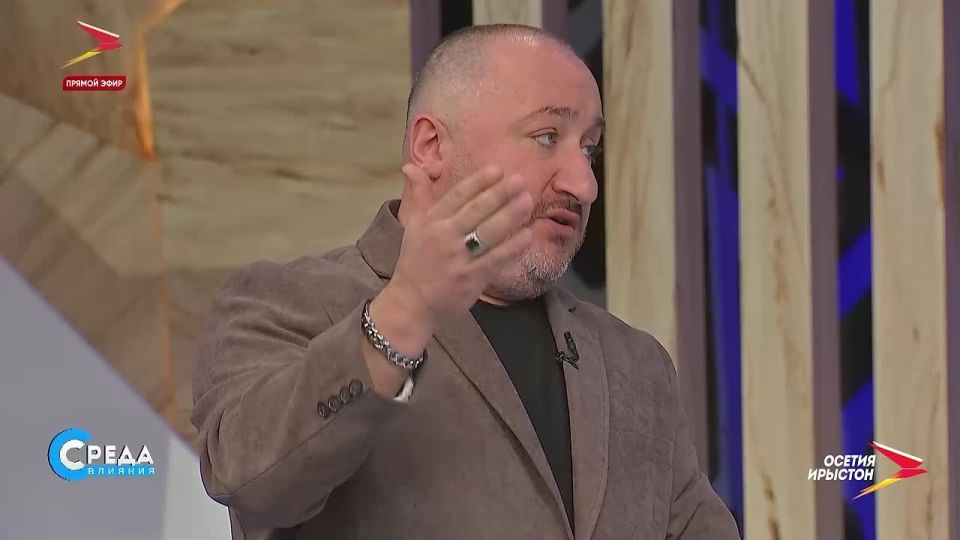 А вы тоже считаете, что камеры должны в первую очередь контролировать скорость, а не ремни и стоп-линии?