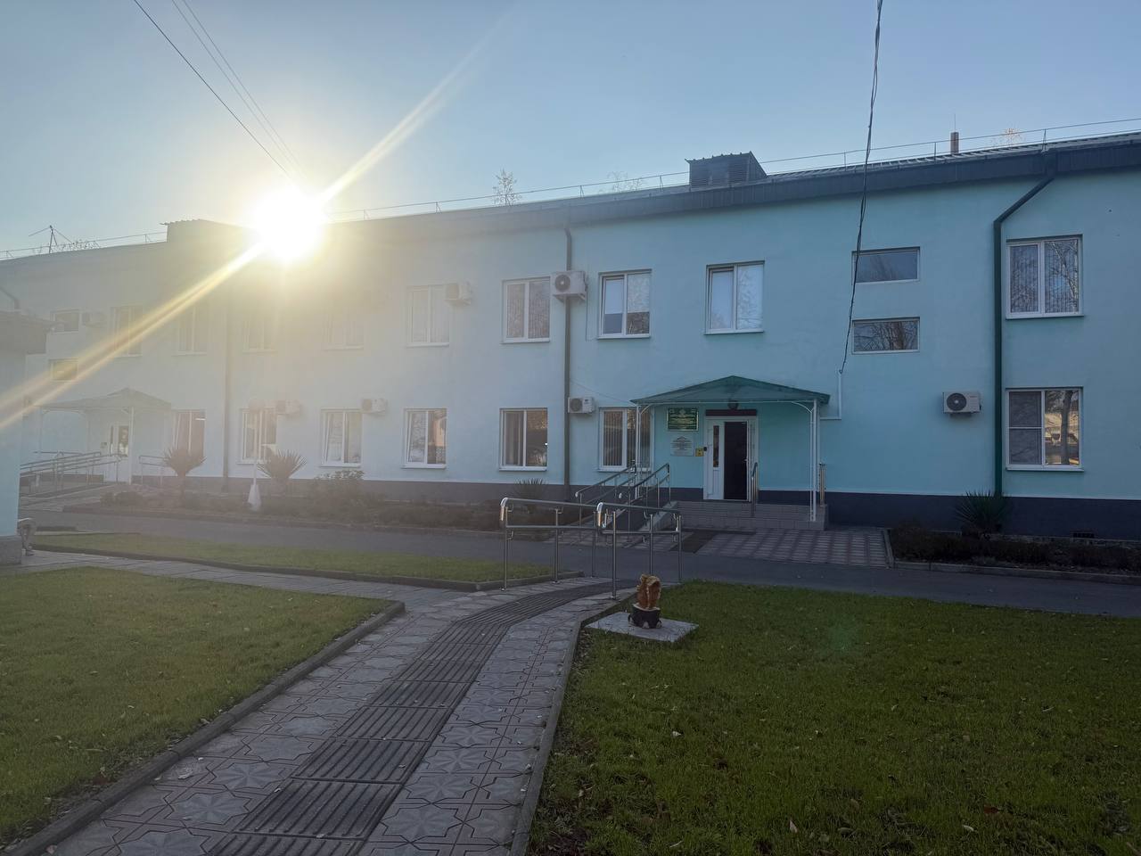 Представители мэрии посетили День открытых дверей в Центре дневного пребывания граждан пожилого возраста и инвалидов Представители мэрии посетили День открытых дверей в Центре дневного пребывания граждан пожилого возраста и инвалидов