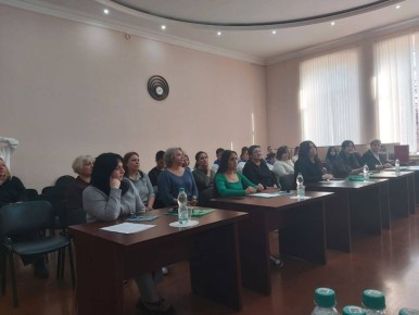 На базе Северо-Осетинского педагогического колледжа проходит семинар для республиканских журналистов, освещающих вопросы реализации государственной национальной политики: "Межнациональные отношения в зеркале СМИ"