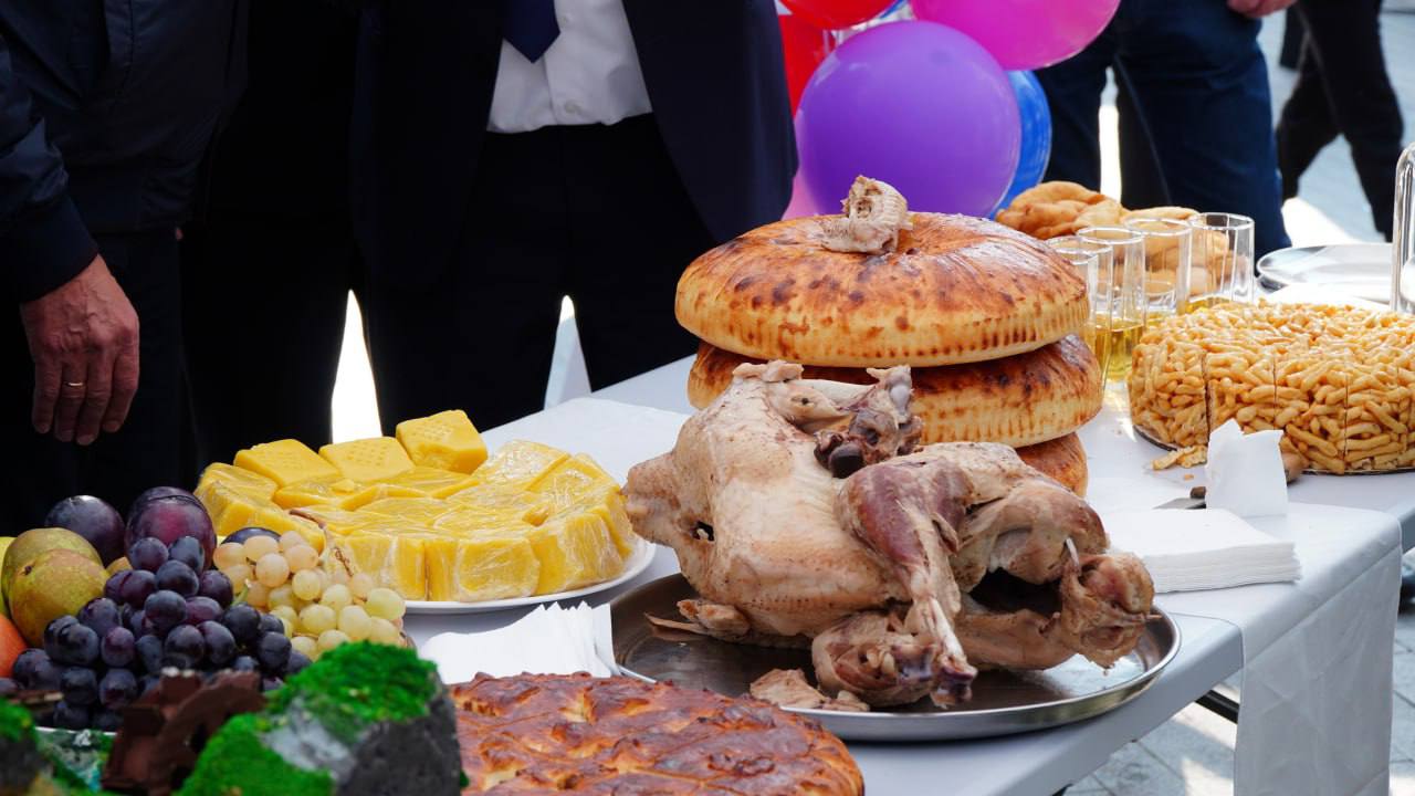 Форум «Мозаика Дружбы», объединяющий национально-культурные центры и этнические общины Северного Кавказа, проходит во Владикавказе Форум «Мозаика Дружбы», объединяющий национально-культурные центры и этнические общины Северного Кавказа, проходит во Владикавказе