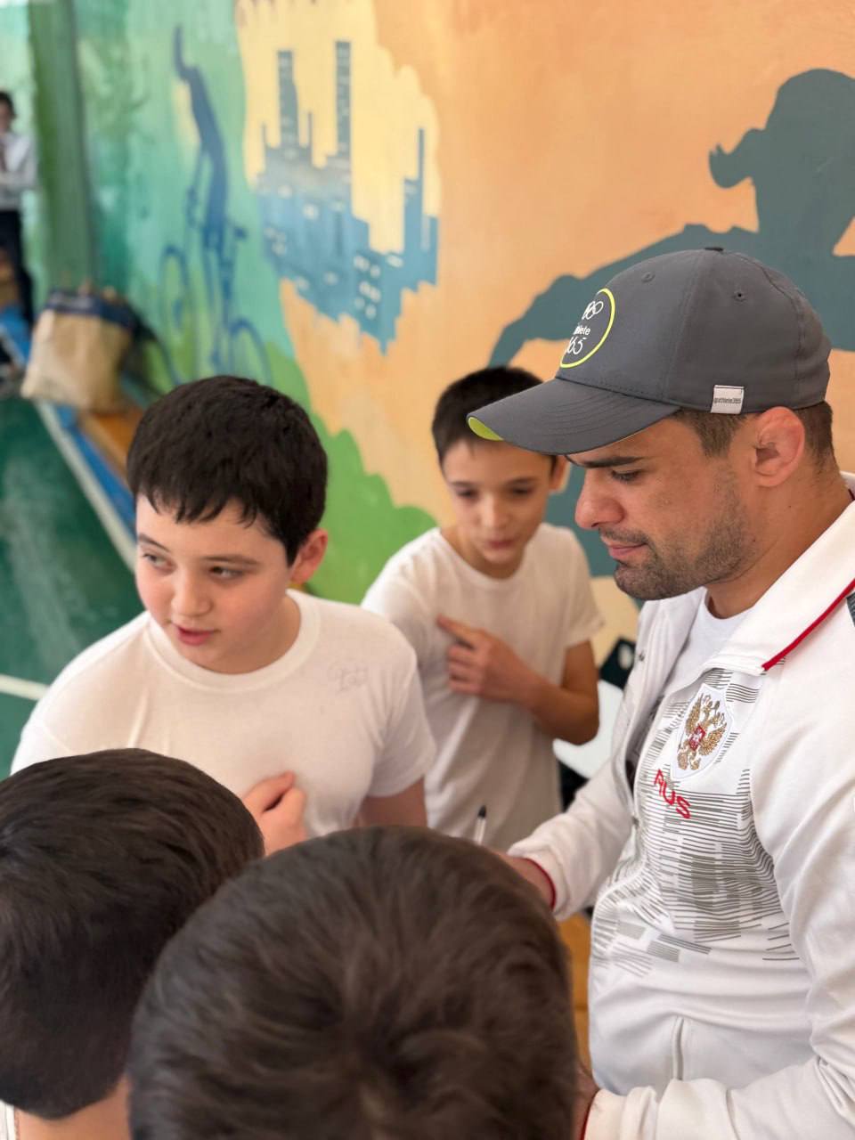 Во владикавказской школе № 44 прошла «Зарядка с чемпионом» Во владикавказской школе № 44 прошла «Зарядка с чемпионом»