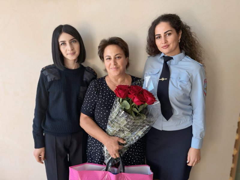 Сотрудники Отдела МВД России по Дигорскому району посетили семьи сотрудников, погибших при выполнении служебных обязанностей Сотрудники Отдела МВД России по Дигорскому району посетили семьи сотрудников, погибших при выполнении служебных обязанностей