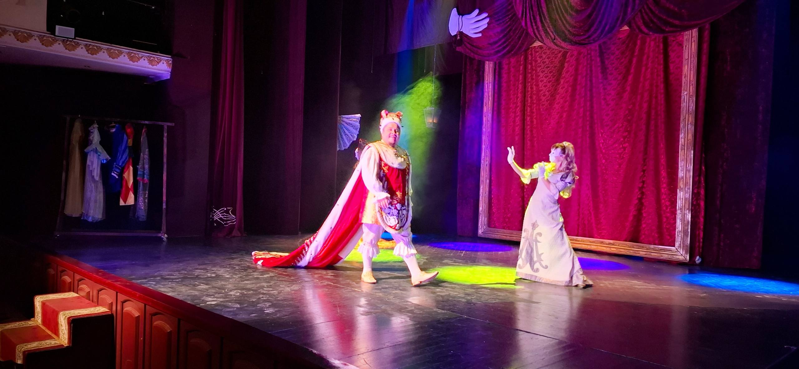 Академический русский театр им.Е.Вахтангова открыл 155-й сезон Академический русский театр им.Е.Вахтангова открыл 155-й сезон