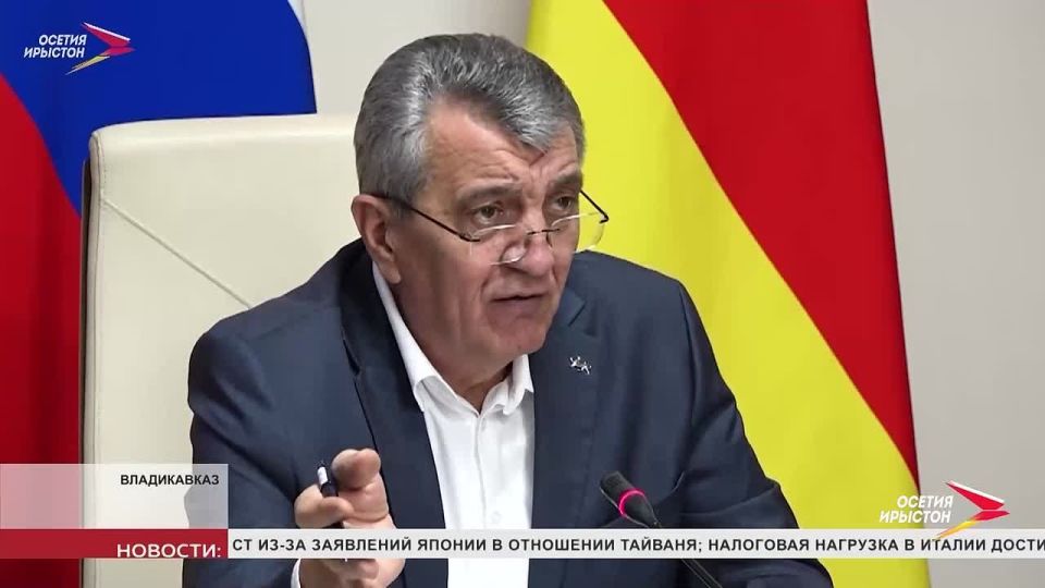 Сергей Меняйло провел еженедельное аппаратное совещание