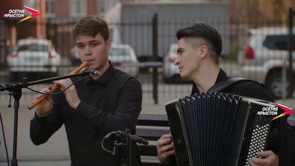 Адмон инструментты ансамбль "Удвз" - "Попурри"