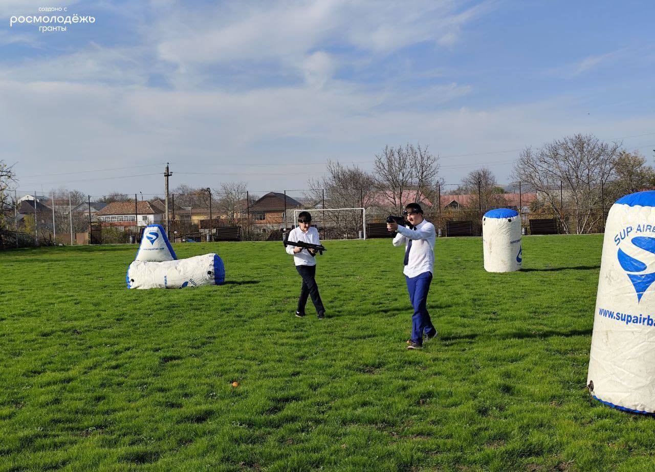 По программе военно-патриотического интенсива «Балц», реализуемого в рамках реализации национального проекта «Молодёжь и дети» при поддержке Федерального агентства по делам молодёжи (Росмолодёжь), в Зональном центре... По программе военно-патриотического интенсива «Балц», реализуемого в рамках реализации национального проекта «Молодёжь и дети» при поддержке Федерального агентства по делам молодёжи (Росмолодёжь), в Зональном центре...