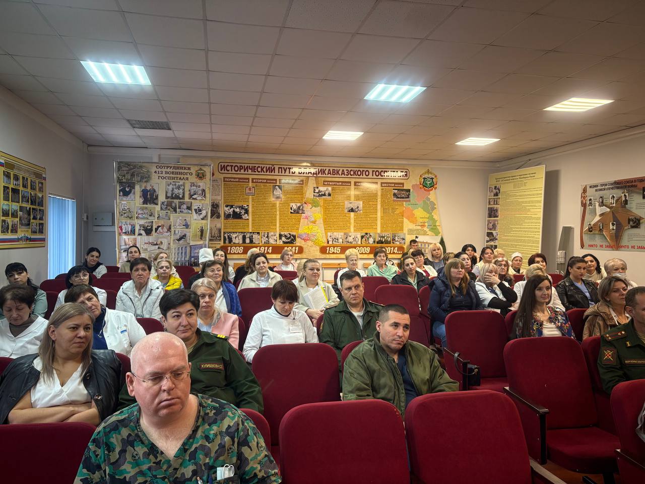 Накануне одного из самых любимых национальных праздников – Уастырджима куван къуыри – делегация МОД «Высший Совет осетин» (Аланты Ныхас) во главе с руководителем организации Казбеком Фриевым посетила Владикавказский военный... Накануне одного из самых любимых национальных праздников – Уастырджима куван къуыри – делегация МОД «Высший Совет осетин» (Аланты Ныхас) во главе с руководителем организации Казбеком Фриевым посетила Владикавказский военный...