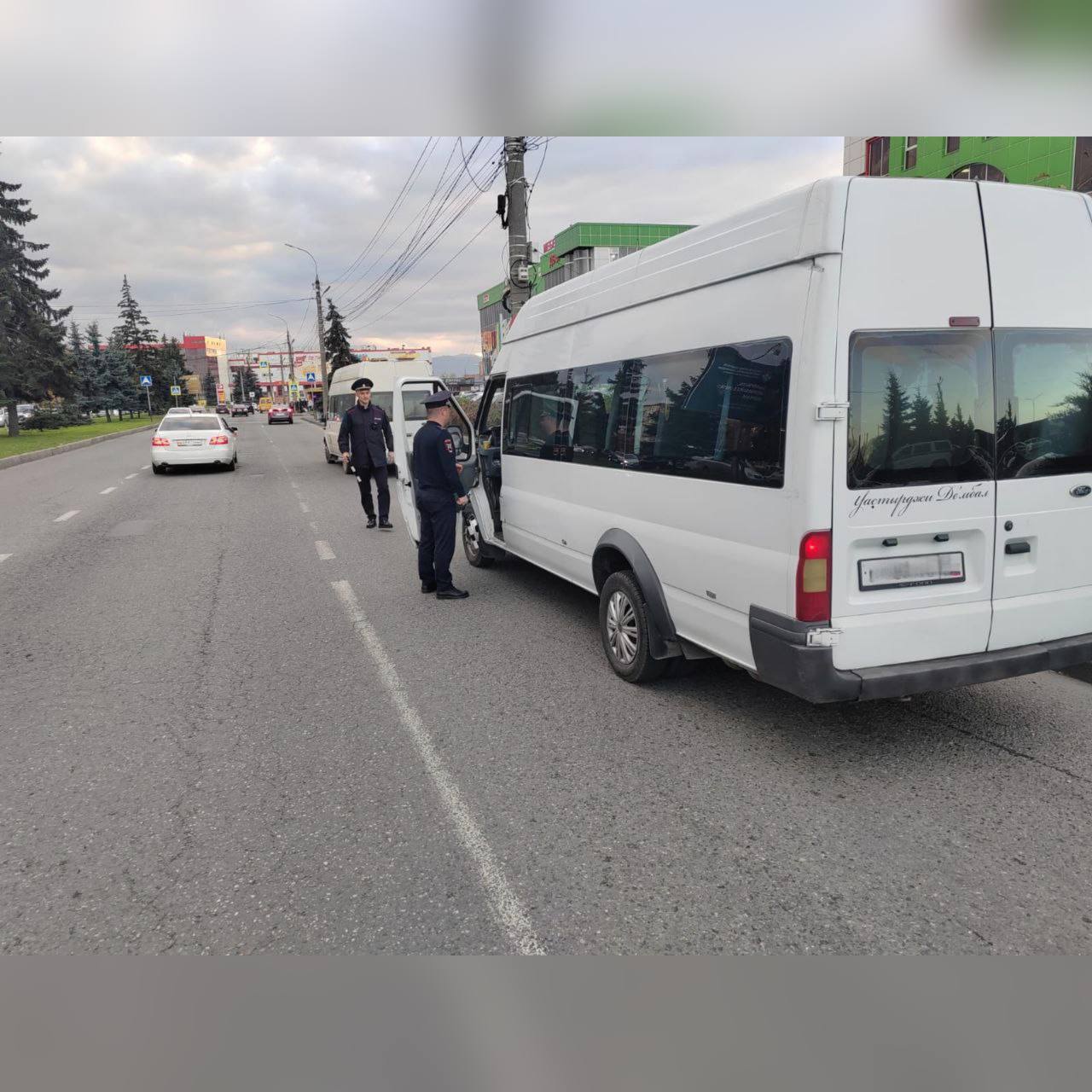 Порядка 100 административных нарушений в сфере пассажирских перевозок выявили сотрудники Госавтоинспекции