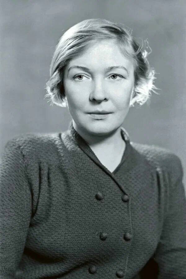 13 ноября - день памяти советской поэтессы Ольги Берггольц