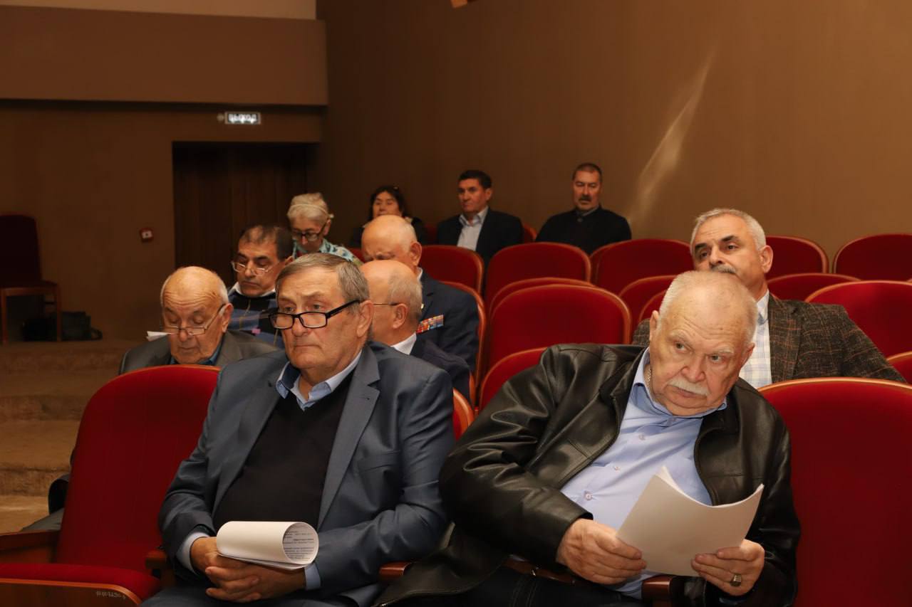 В городской администрации прошло заседание Общественного совета МО г. Владикавказ под председательством Вячеслава Атаева В городской администрации прошло заседание Общественного совета МО г. Владикавказ под председательством Вячеслава Атаева