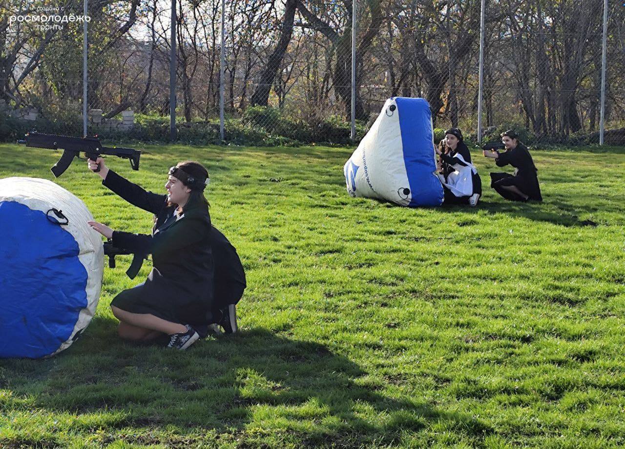 По программе военно-патриотического интенсива «Балц», реализуемого в рамках реализации национального проекта «Молодёжь и дети» при поддержке Федерального агентства по делам молодёжи (Росмолодёжь), в Зональном центре... По программе военно-патриотического интенсива «Балц», реализуемого в рамках реализации национального проекта «Молодёжь и дети» при поддержке Федерального агентства по делам молодёжи (Росмолодёжь), в Зональном центре...